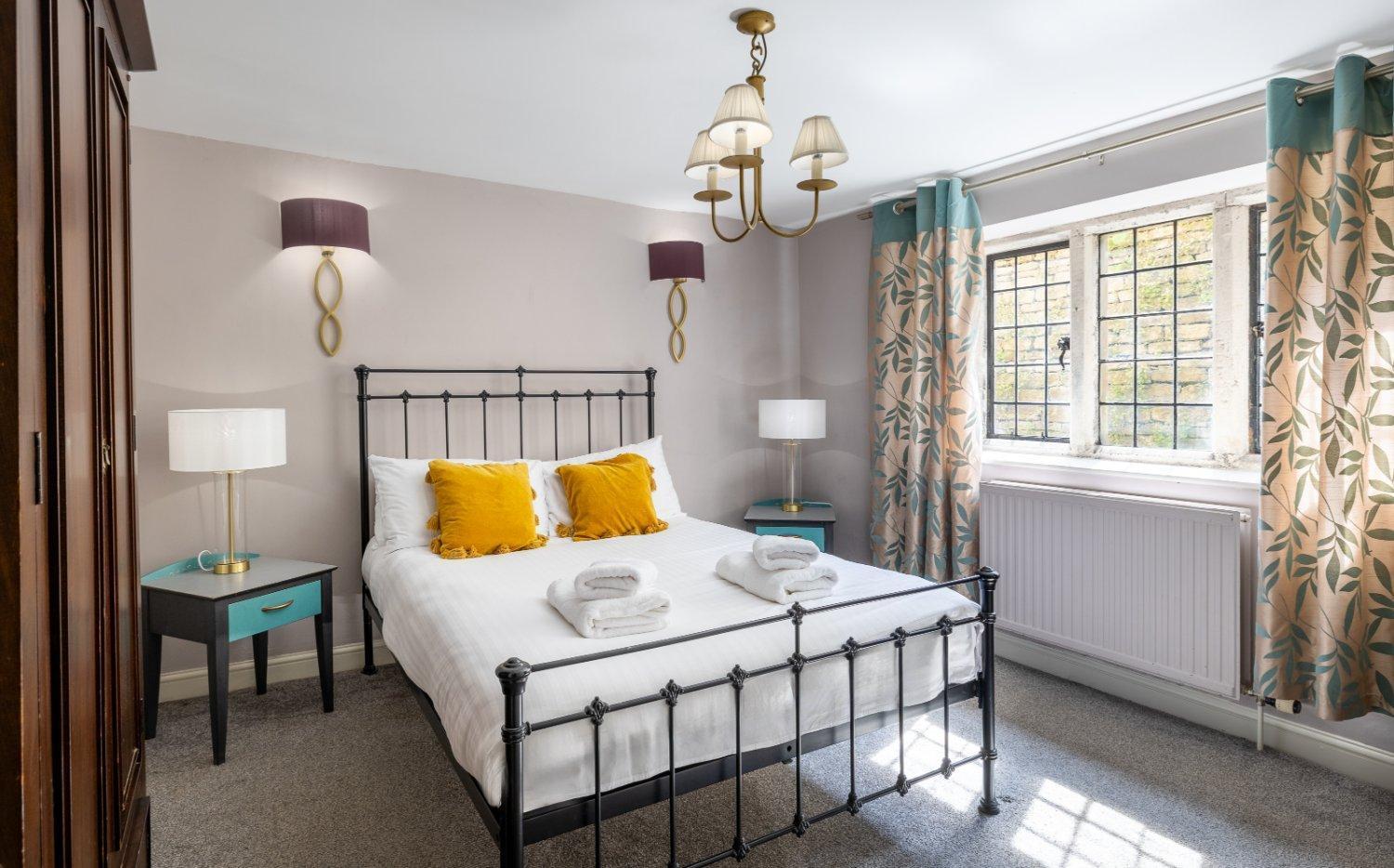 The Old School Rooms Beautiful Georgian Apartment, Sleeps 12 With Wifi And Parking, Near Bath Box  Exteriér fotografie